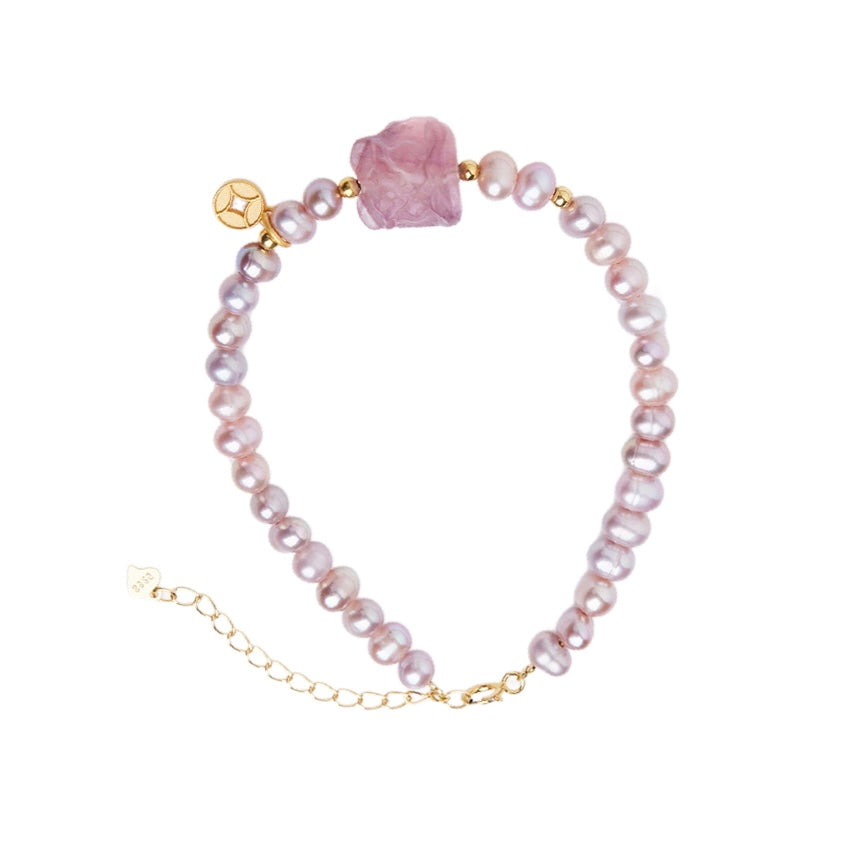 Lavendelfarbenes Mondstrahl-Perlenkristallarmband